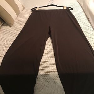 Women’s Traveling Pants